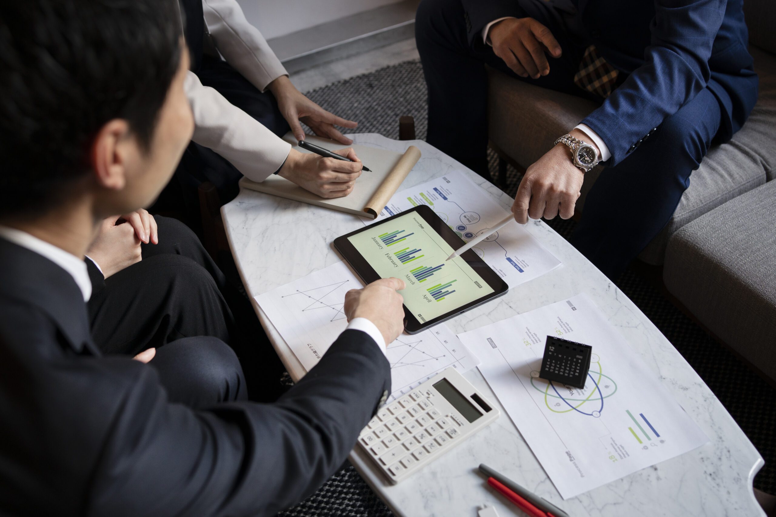 You are currently viewing How a Part-Time Controller Can Transform Your Financial Strategy (Without Breaking the Bank)